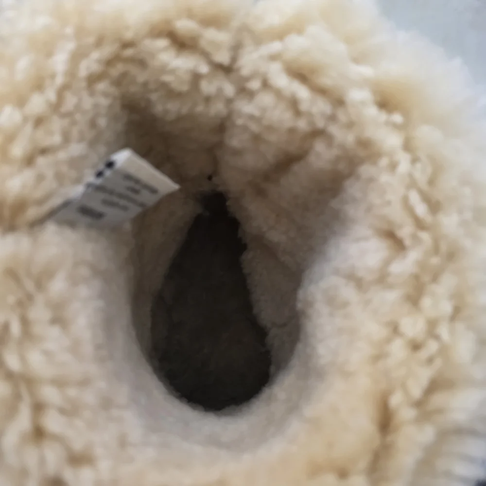 UGG Ultimate Short 5275 Chestnut Sheepskin Boots Women’s Size 9 Classic Cozy